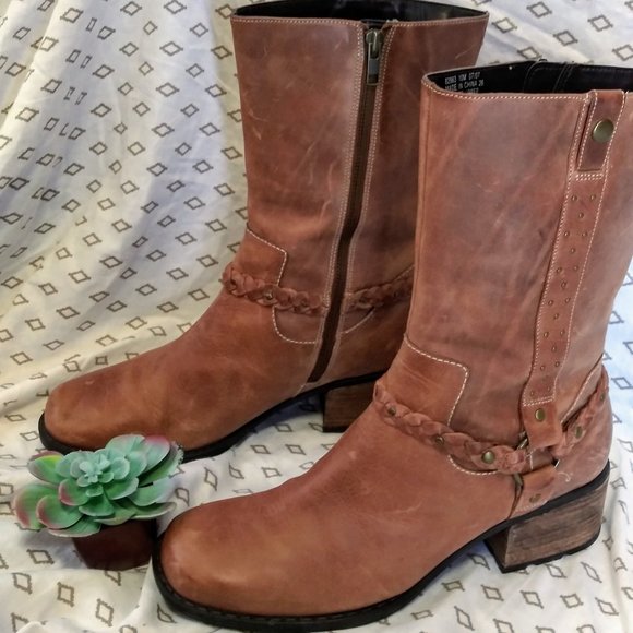 Indigo Shoes - Indigo Brown Boots Size 10